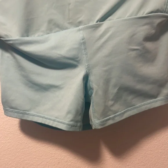 Champion Women's Light Blue Skort Size S Good Used Condition - Picture 11 of 12